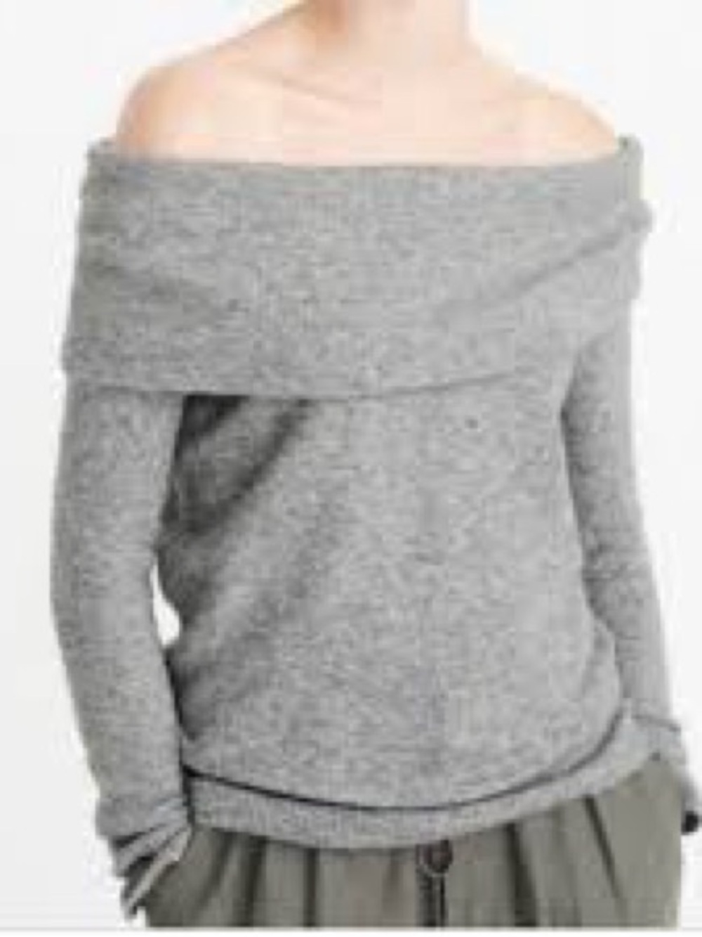 Abercrombie & Fitch grey knit off-shoulder sweater